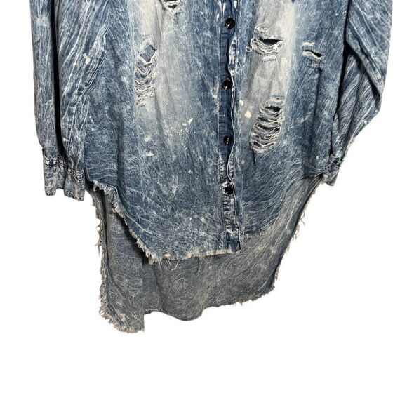 Thrill Jeans Top Women's 2X Blue Distressed Button Up Tunic Collared Shirt - Picture 3 of 12